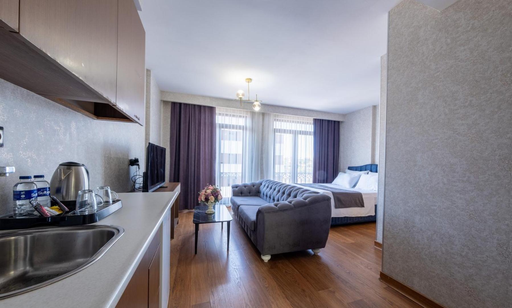 Elit Suit, Istanbul